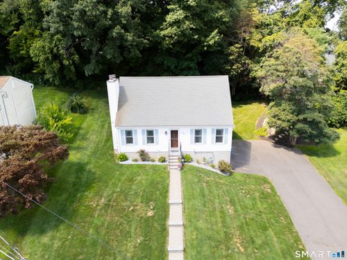 18 Kendall Circle, Waterbury, CT, 06708 | Card Image