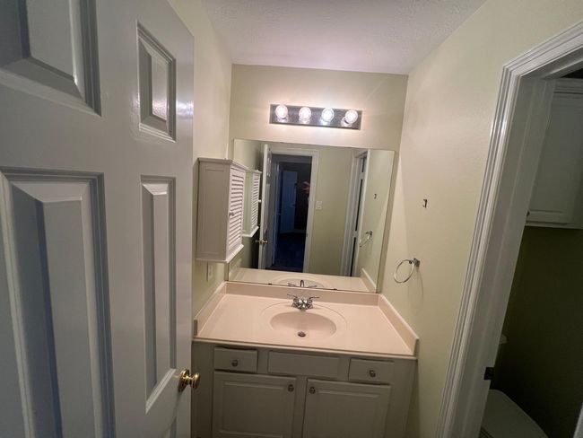 1155 Enclave Sq E, Townhouse with 4 bedrooms, 3 bathrooms and 2 parking in Houston TX | Image 24