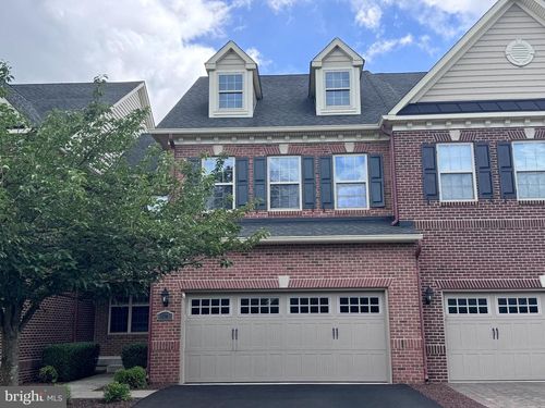 623 Saint James Ct, Langhorne, PA, 19047-1619 | Card Image