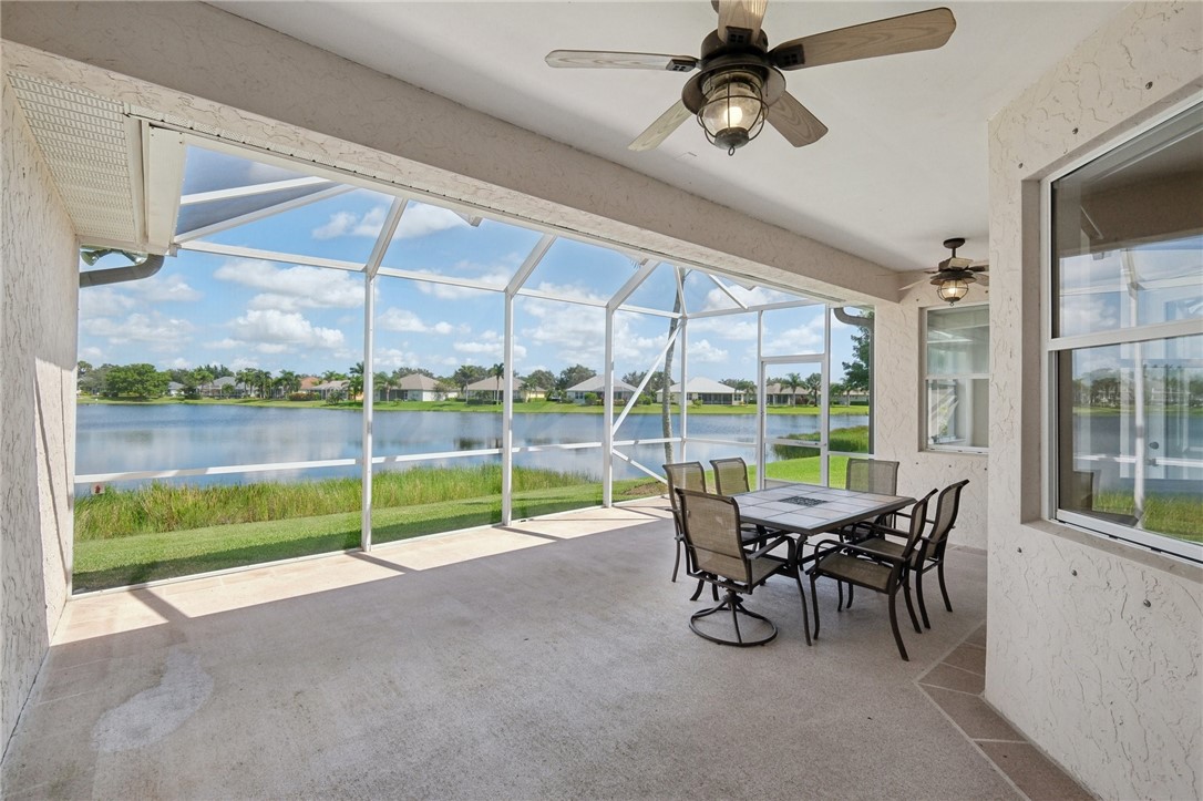 1st Sq, Vero Beach, FL 32968