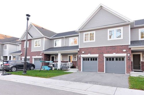 {{alt}} | Card Image