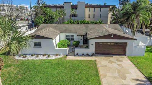 3887 50th Ave S, SAINT PETERSBURG, FL, 33711-4811 | Card Image