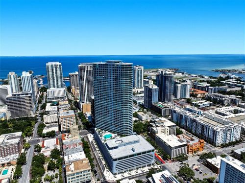 407-400 Central Ave, ST PETERSBURG, FL, 33701-3842 | Card Image