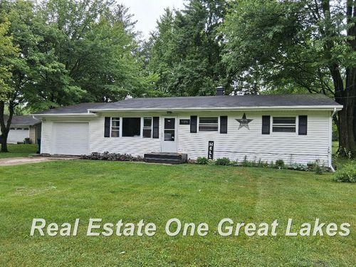 11315 Wahl Rd, Saint Charles, MI, 48655-9540 | Card Image