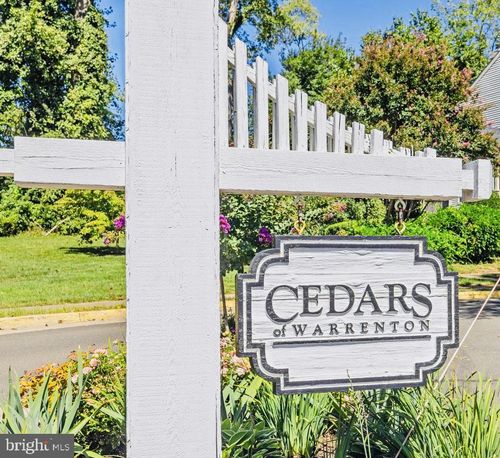 219 Fernwood Pl, WARRENTON, VA, 20186-2145 | Card Image