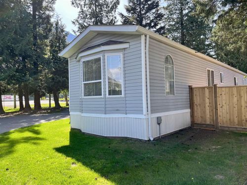 20-63071 Flood Hope Rd, Hope, BC, V0X1L2 | Card Image