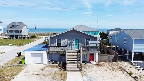 a-d-1518 Easy St, Surf City, NC, 28445-6872 | Card Image