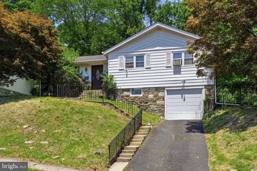 858 Hilldale Rd, GLENSIDE, PA, 19038-3810 | Card Image