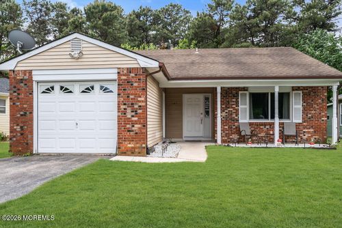 141 Seaview Ave, Brick, NJ, 08723-7237 | Card Image
