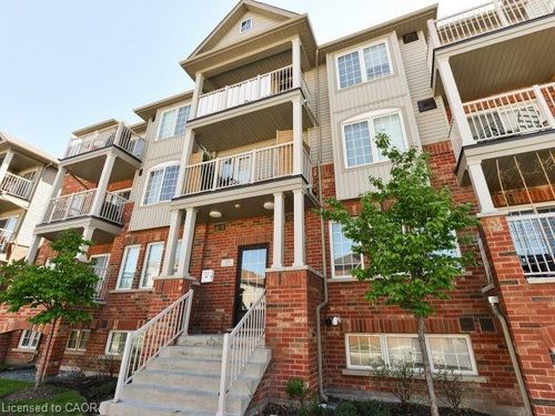 7-129 Isaac Devins Blvd, Toronto, ON, M9M0C4 | Card Image