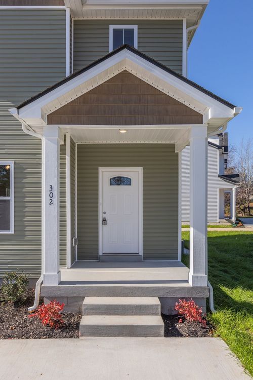 873 Dogwood Trl, Clarksville, TN, 37042-5043 | Card Image