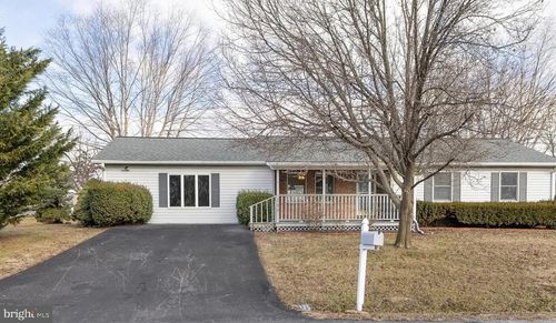 150 Nightingale Ave, STEPHENS CITY, VA, 22655-2424 | Card Image
