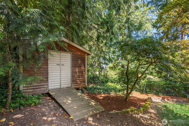 21310 Se 412 Th Pl, House other with 4 bedrooms, 2 bathrooms and 1 parking in Enumclaw WA | Image 29