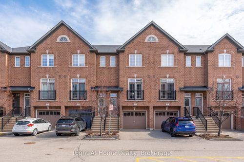 961 Reimer Common, Burlington, ON, L7R0C8 | Card Image