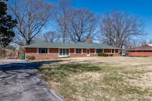 2 Gimlin Pl, Saint Louis, MO, 63138-1503 | Card Image