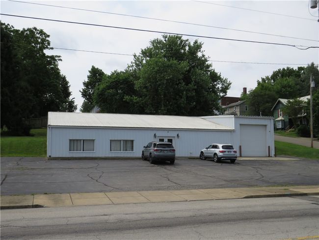45 W Main St, Home with 0 bedrooms, 0 bathrooms and 12 parking in Sharpsville PA | Image 9