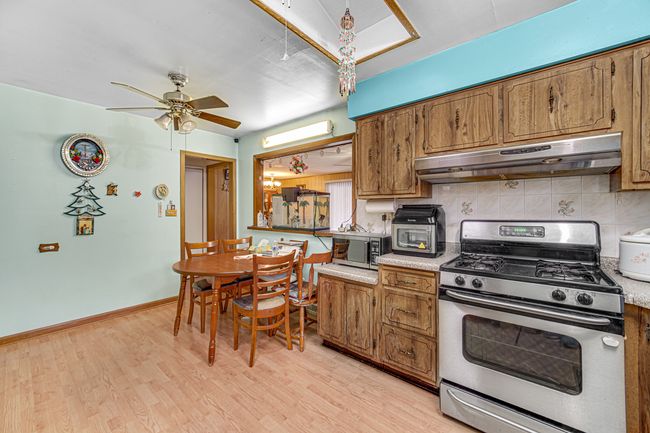 839 N Craig Pl, House other with 3 bedrooms, 2 bathrooms and 1 parking in Addison IL | Image 6
