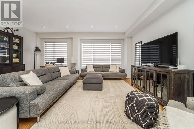 7 Briar Crt, Townhouse with 3 bedrooms, 4 bathrooms and 3 parking in Georgetown ON | Image 24