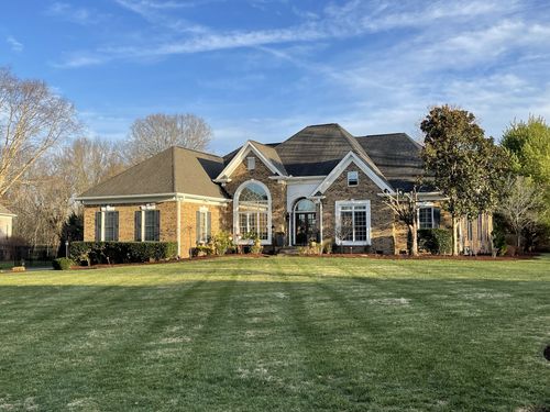 8251 Jamie Ct, Brentwood, TN, 37027-7209 | Card Image