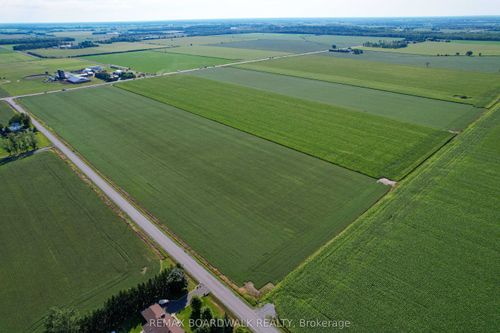 1352 Wall Rd, Navan, ON, K4B0E7 | Card Image