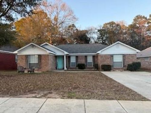 8400 Kendall Ct N, Mobile, AL, 36695-7329 | Card Image