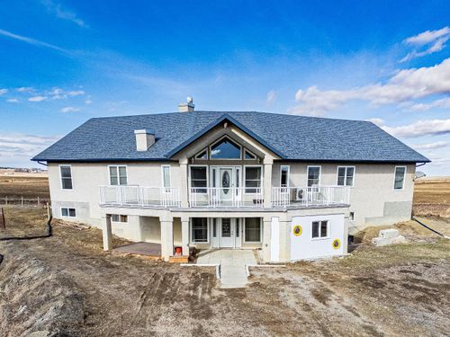 255011 Range Road 241, Rockyford, AB, T0J2R0 | Card Image