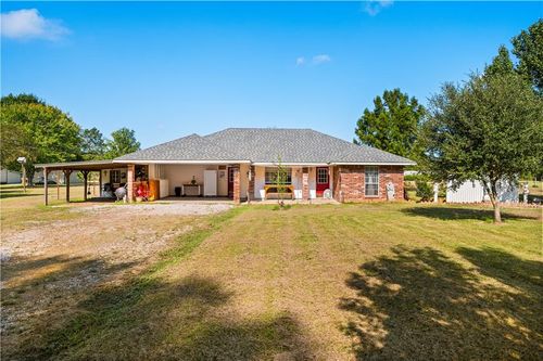 672 Michel Laborde Ln, Mansura, LA, 71350-4871 | Card Image