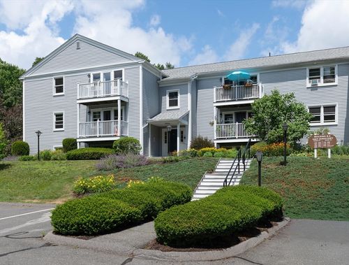 207-46 Evergreen Rd, Leeds, MA, 01053-9760 | Card Image