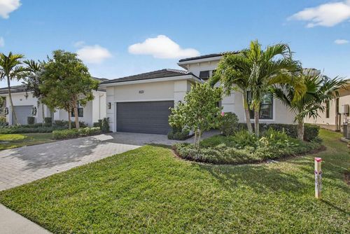 15798 Cresswind Pl, Loxahatchee, FL, 33470-6904 | Card Image