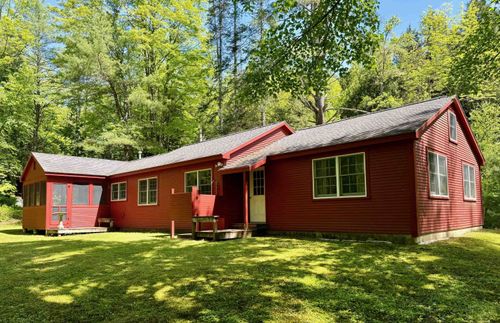 2779 Pikes Falls Rd, Jamaica, VT, 05343-9712 | Card Image