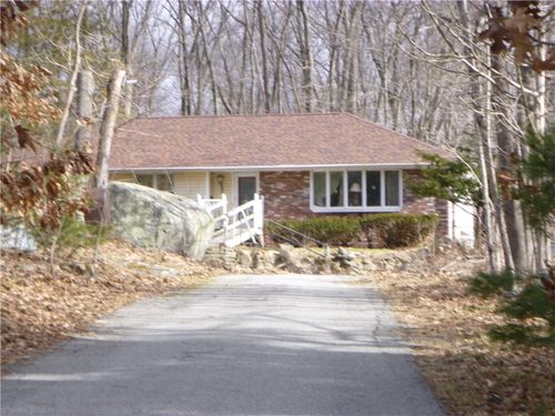 41 Hartford Pike, Foster, RI, 02825 | Card Image