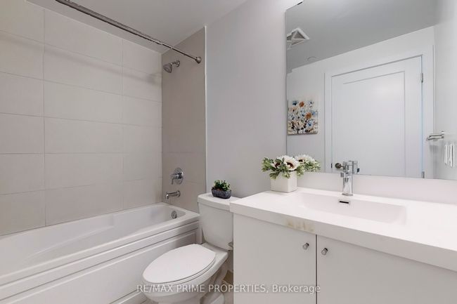 2206 - 2550 Simcoe St N, Condo with 1 bedrooms, 1 bathrooms and null parking in Oshawa ON | Image 12