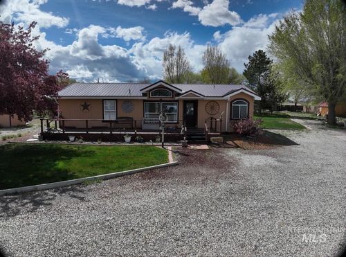 a-131-A Hilltop Ct, Burley, ID, 83318-5449 | Card Image