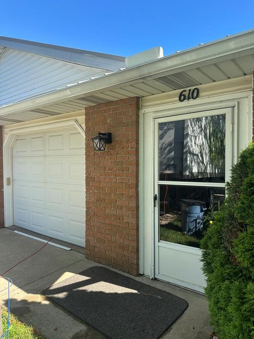 610 Katherine Ave, Ashland, OH, 44805-3610 | Card Image