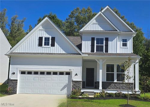 3831 Golden Wood Way, Uniontown, OH, 44685-7764 | Card Image