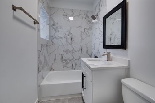 103-3050 W Cortland St, Chicago, IL, 60647-7299 | Card Image