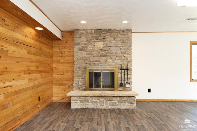 5921 Sharm Dr, House other with 3 bedrooms, 2 bathrooms and null parking in Manhattan KS | Image 24