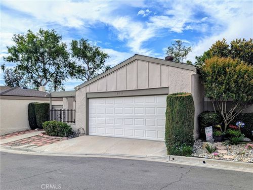 2811 Lancewood Ct, Fullerton, CA, 92835-2329 | Card Image