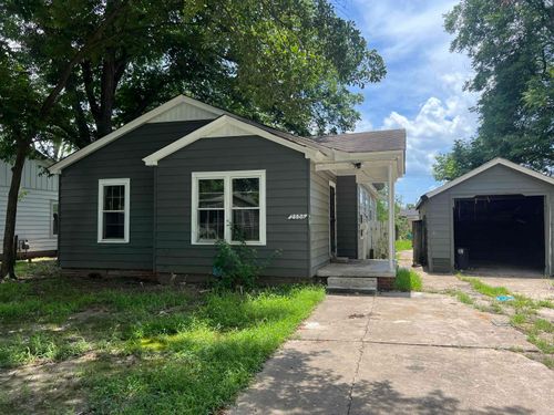 2306 W 25th Ave, Pine Bluff, AR, 71603-5015 | Card Image