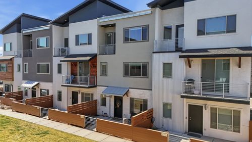 2246 N 475 W, Layton, UT, 84041-5320 | Card Image