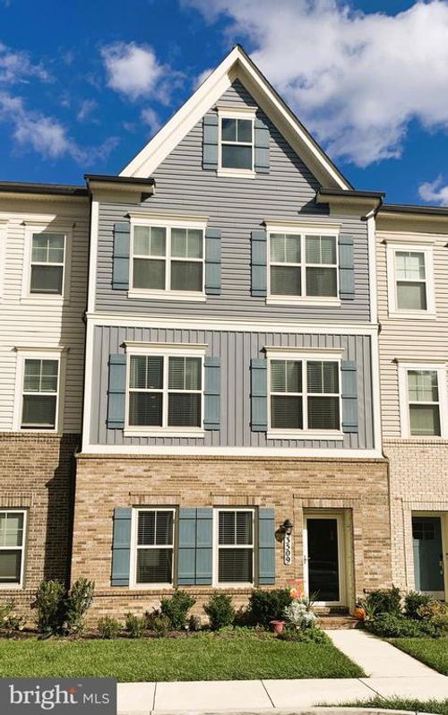 3509 Flatwoods Dr, FREDERICK, MD, 21704-5242 | Card Image