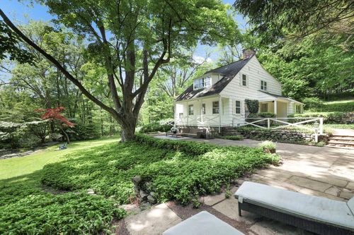 200 Millwood Rd, Chappaqua, NY, 10514-1416 | Card Image