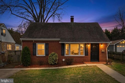 3215 Memorial St, ALEXANDRIA, VA, 22306-1544 | Card Image