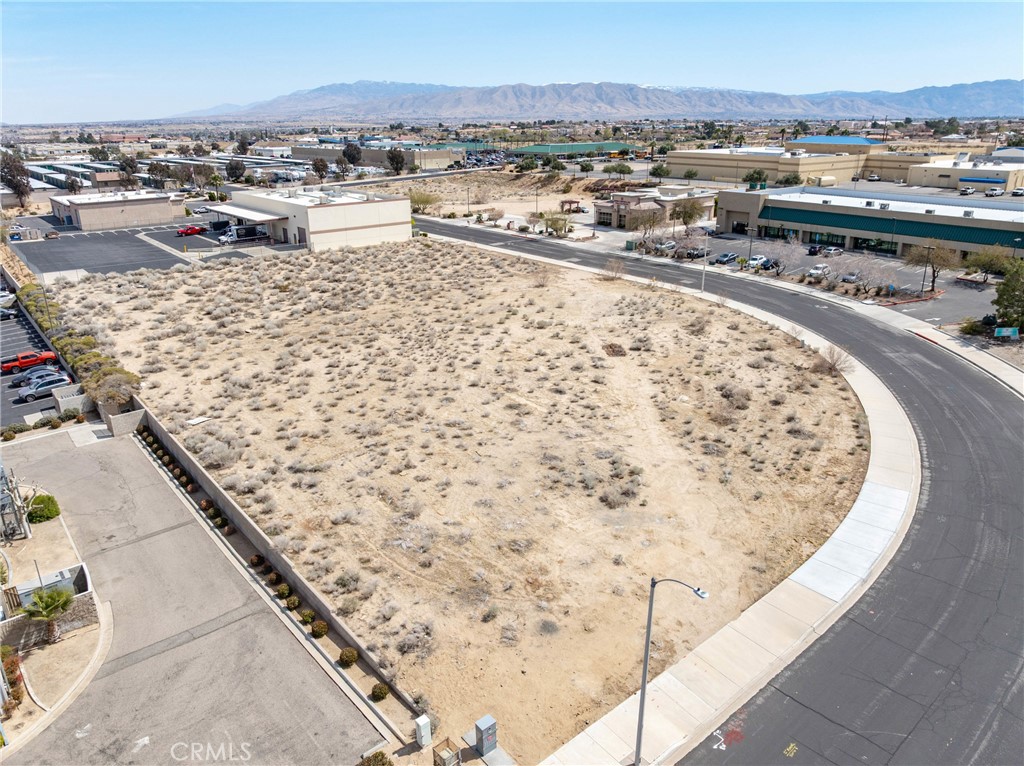 Land in Victorville 2
