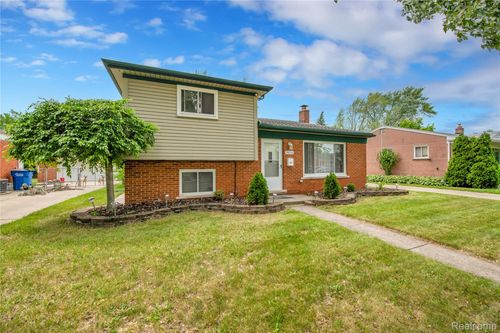 24113 Karen Ave, Warren, MI, 48091-3357 | Card Image