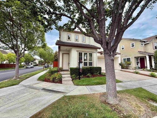 2712 Chocolate St, Pleasanton, CA, 94588-8437 | Card Image