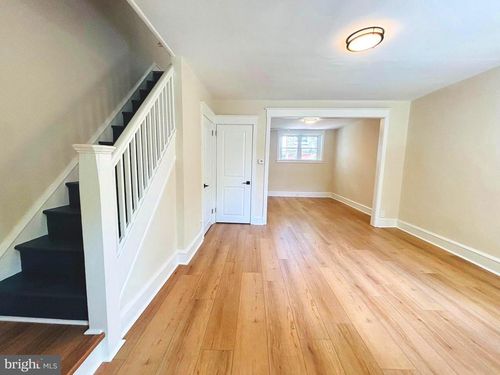923 Edgemore Rd, PHILADELPHIA, PA, 19151-3006 | Card Image