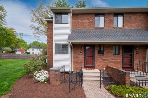 59 Danforth Ln, West Hartford, CT, 06110-2430 | Card Image