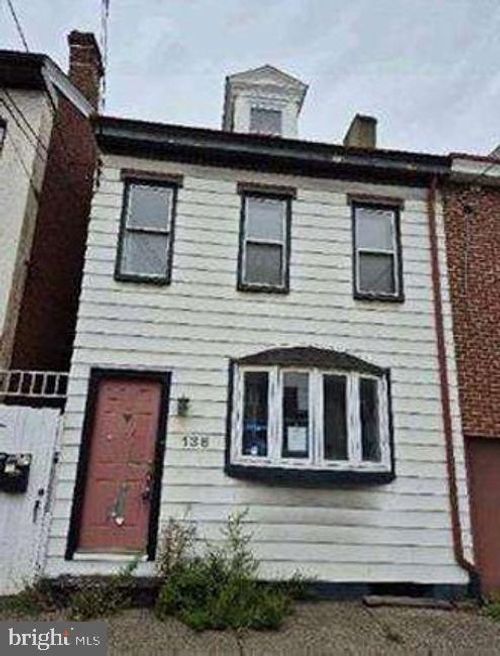 136 S 18th St, Pittsburgh, PA, 15203-1870 | Card Image