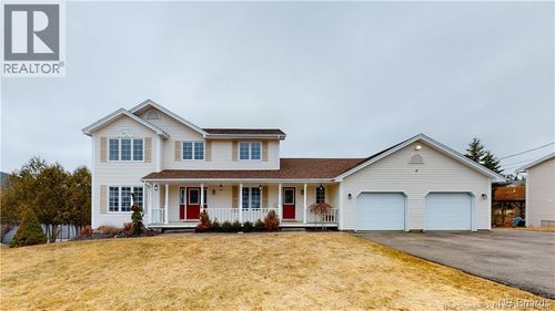 8 Blanchard Lane, Saint John, NB, E2K5K4 | Card Image